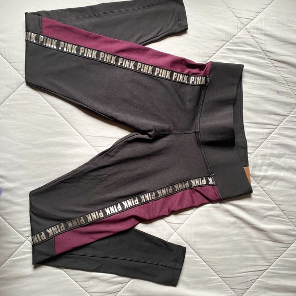 VS PINK Workout Cozy Pocket Legging Maroon. New - Picture 2 of 10